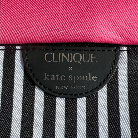Kate Spade makeup bags NWOT - Picture 2 of 6